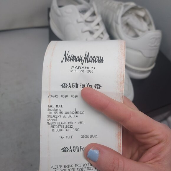 CHANEL 24A Quilted CC White Black MENS Sneaker - Picture 2 of 12